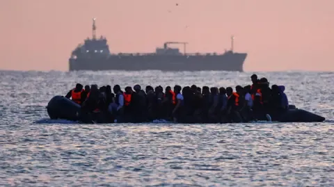 Premier Asylum Seeker Returned to France Under Fresh Exchange Agreement