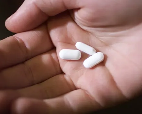 Daily Aspirin Demonstrates Major Benefit in Reducing Bowel Cancer Return, Study Confirms