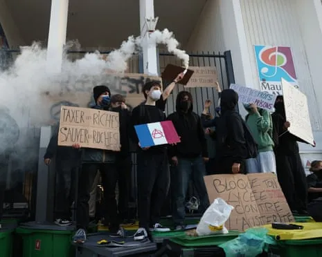Recently Appointed France's PM Faces Mounting Scrutiny as Nationwide Strikes Paralyze Education and Transportation